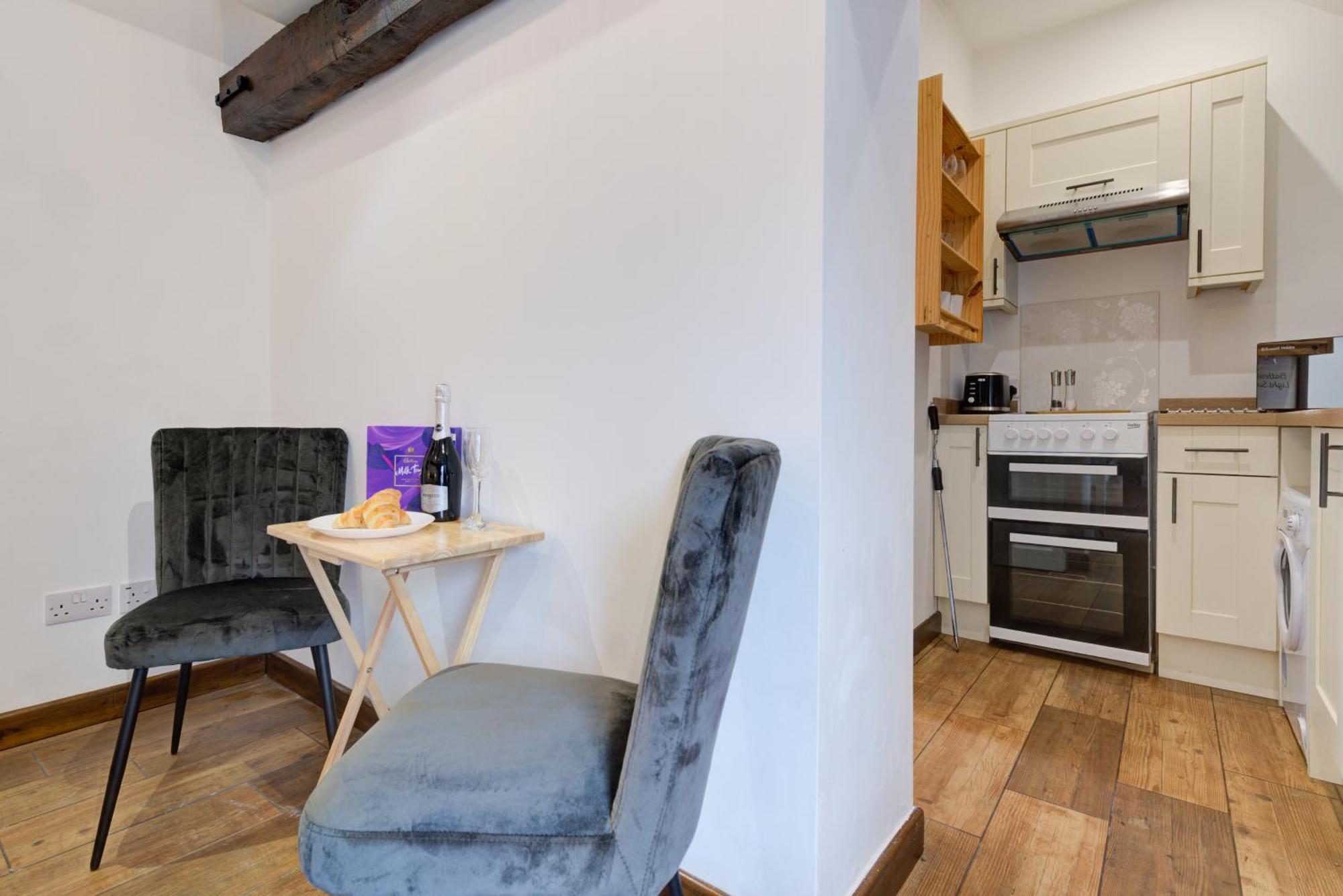 Work & Relax - Free Parking - 5 Mins To Stamford Daire Ufford  Dış mekan fotoğraf